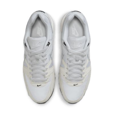 Shop ナイキ エアマックス コマンド サミットホワイト/ブラック/ピュアプラチナ 629993-102