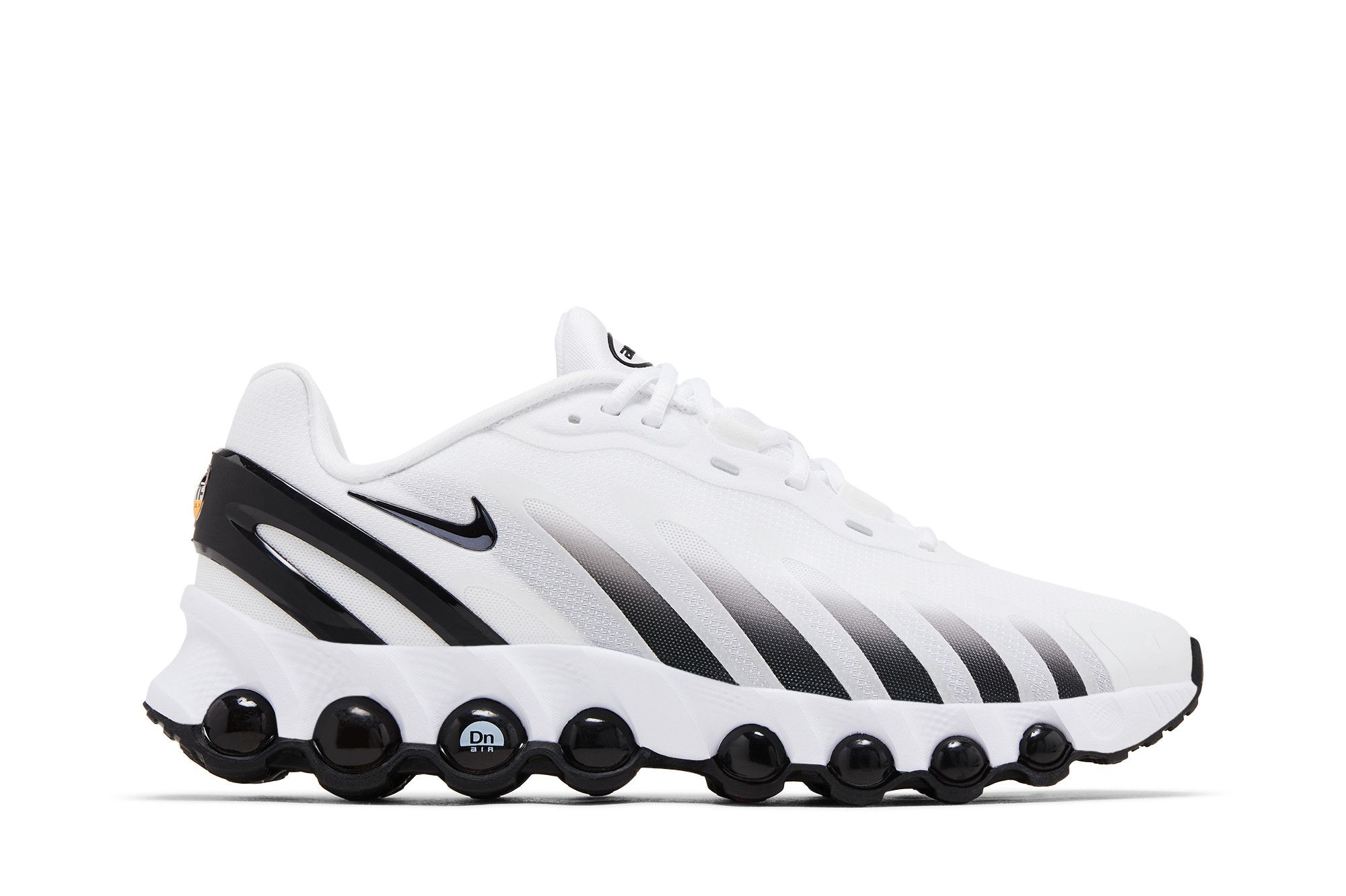 Buy Nike Air Max Dn8 Putih Hitam FQ7860-100