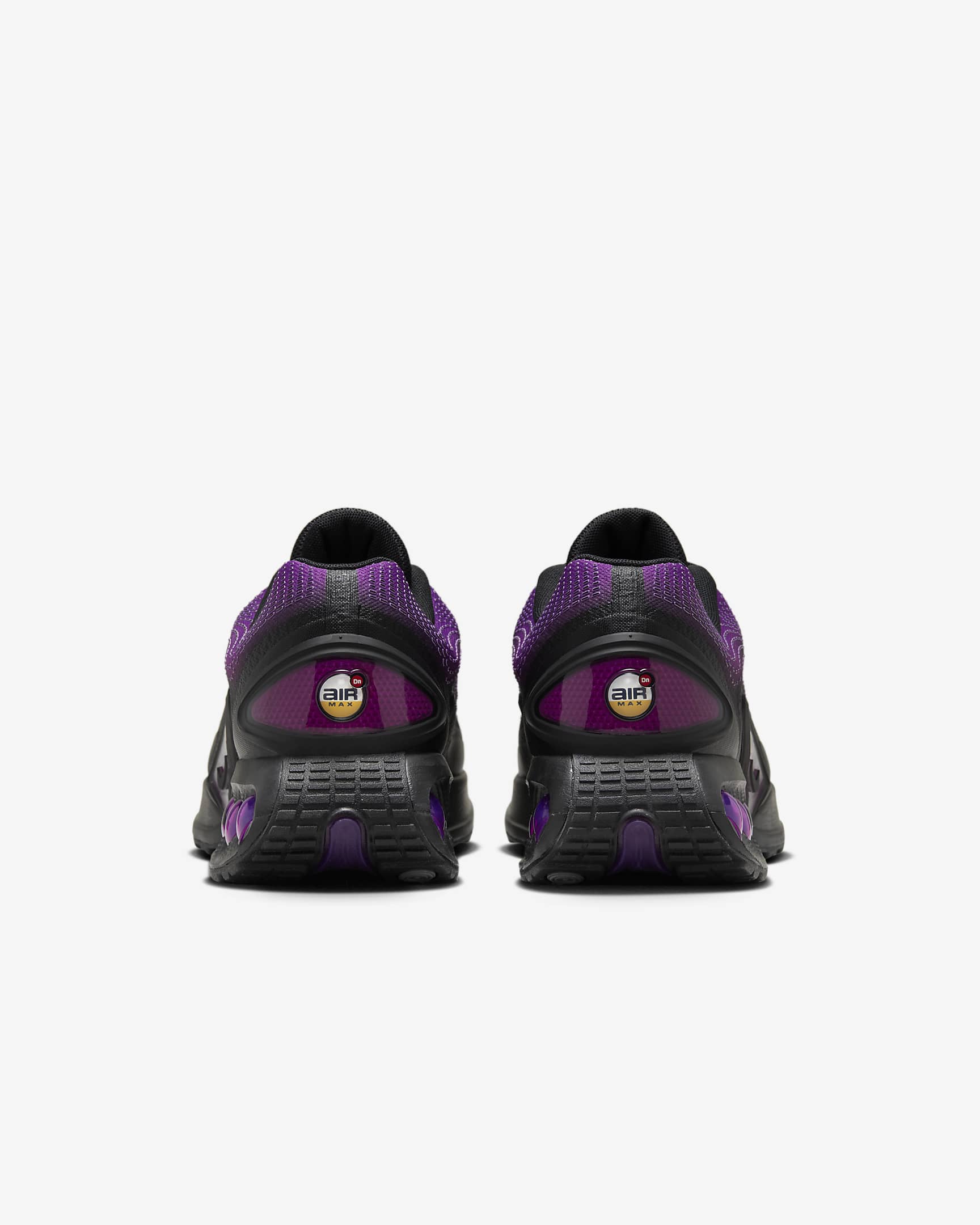 Sizing Nike Air Max Dn SE 'Bold Berry Black' HQ3605-505