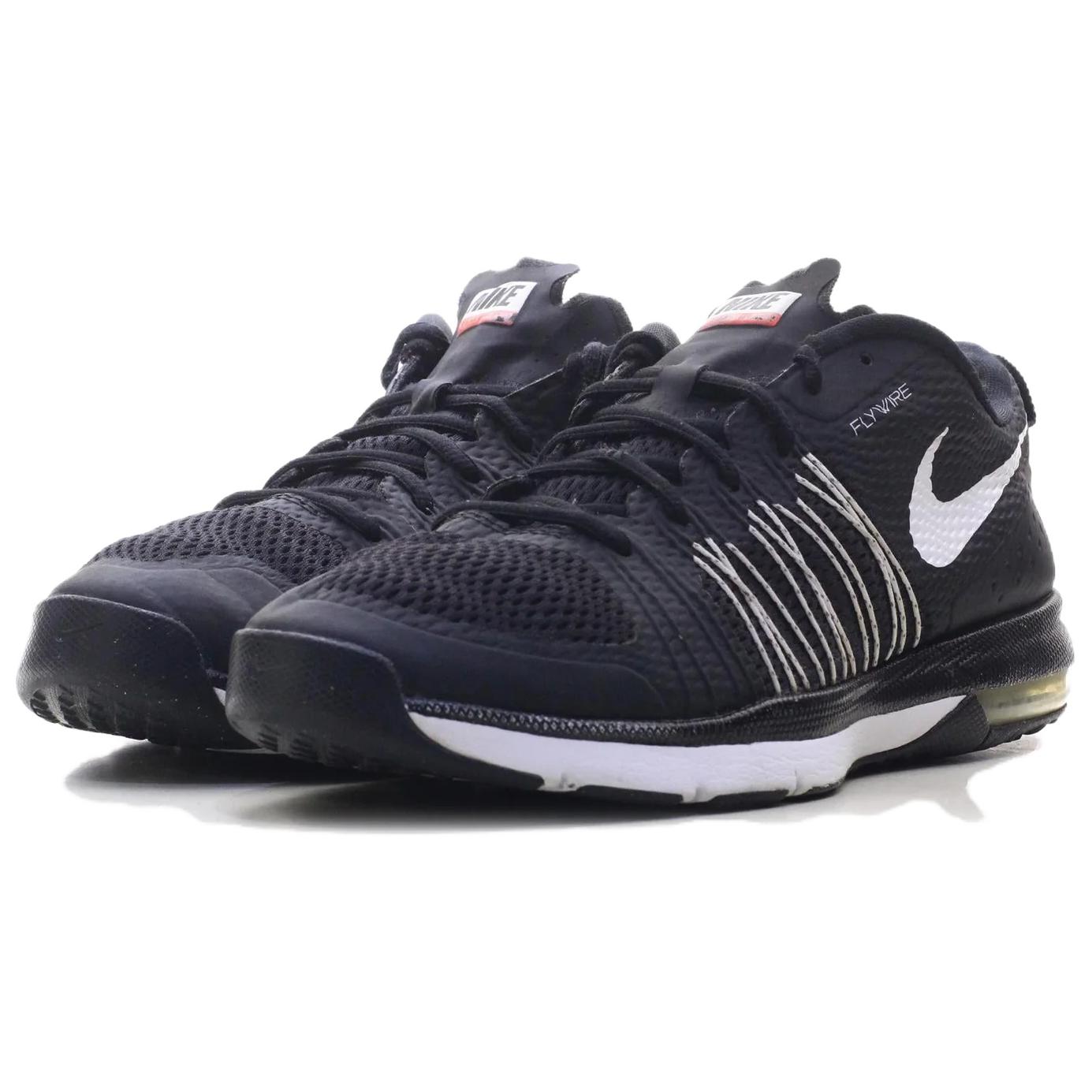 Lookbook Nike Air Max Effort TR 'Hitam Putih' 705353-016