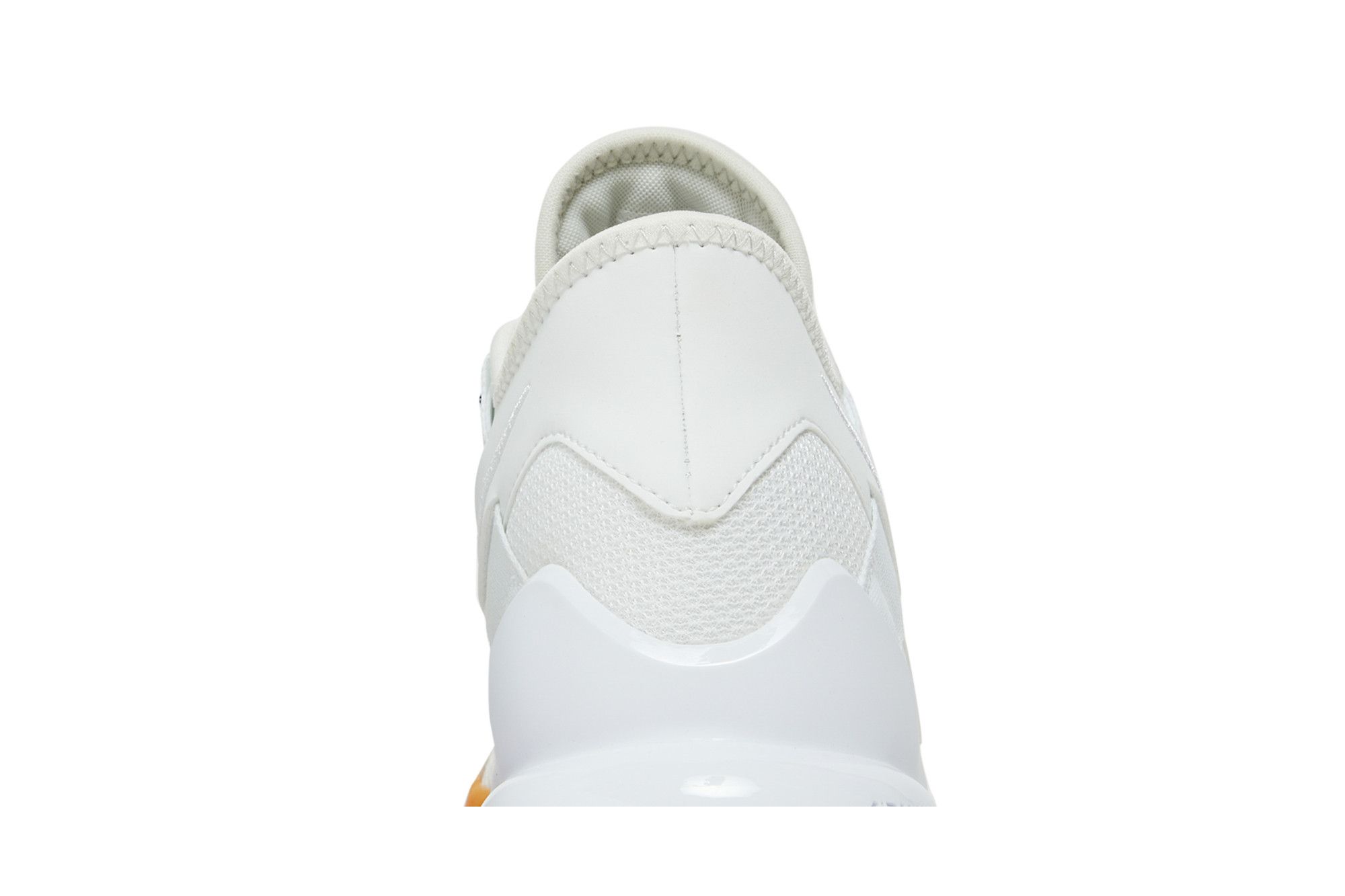 Sizing Nike Air Max Impact 2 'Summit White Metallic Bronze' CQ9382-101