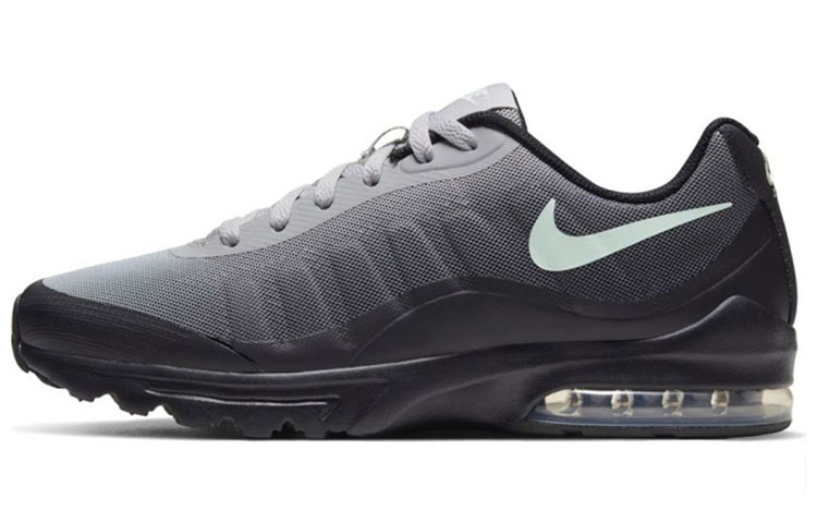 Nike Air Max Invigor Low-Top Grey/Black CW2648-001