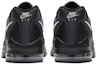 Shop Nike Air Max Invigor Low-Top Grau/Schwarz CW2648-001