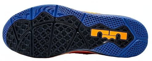 나이키 에어 맥스 르브론 10 로우 "닉스" 🏀🔥 579765-800 Lookbook 나이키 에어 맥스 르브론 10 로우 "닉스" 🏀🔥 579765-800