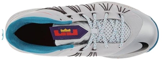 耐克Air Max LeBron 10 Low“热带青铂金” 579765-002 Lookbook 耐克Air Max LeBron 10 Low“热带青铂金” 579765-002