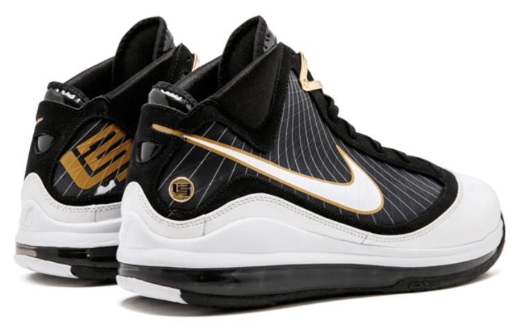 Lookbook 耐克LeBron 7 鞋款‘黑白金’ 375664-011