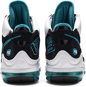 나이키 에어맥스 르브론 7 레트로 "레드 카펫" (2019) CU5133-100 Details for 나이키 에어맥스 르브론 7 레트로 "레드 카펫" (2019) CU5133-100