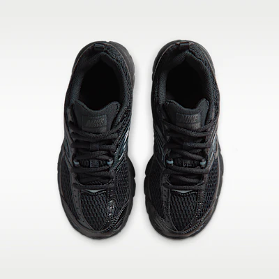 Nike Air Max Moto 2K 黑色/金屬深灰色/暗煙灰色 IQ9430-003 Shop Nike Air Max Moto 2K 黑色/金屬深灰色/暗煙灰色 IQ9430-003