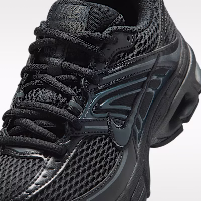 Nike Air Max Moto 2K 黑色/金屬深灰色/暗煙灰色 IQ9430-003 Sizing Nike Air Max Moto 2K 黑色/金屬深灰色/暗煙灰色 IQ9430-003