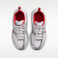 Shop Nike Air Max Moto 2K 光子灰/狼灰/高峰白/沙丘紅 IQ9430-010
