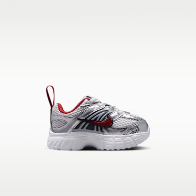 Lookbook Nike Air Max Moto 2K Grigio Lupo/Bianco/Nero Rosso IQ9432-010