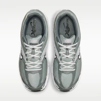 Shop Nike Air Max Moto 2K Bicolore Gris Fumé Clair/Gris Fumé/Noir/Blanc IU7904-001