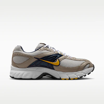Nike Air Max Moto 2K Bicolore Phantom/Kaki Désert/Bleu Éclipse/Jaune Ocre IU7904-002 Lookbook Nike Air Max Moto 2K Bicolore Phantom/Kaki Désert/Bleu Éclipse/Jaune Ocre IU7904-002