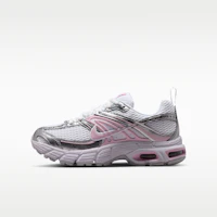 (Youth) Nike Air Max Moto 2K White/Pure Platinum/Metallic Silver/Pink Foam IQ9430-150 (Youth) Nike Air Max Moto 2K White/Pure Platinum/Metallic Silver/Pink Foam IQ9430-150