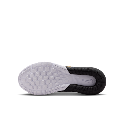 Order (JR) ナイキ エア マックス フェニックス ブラック/ホワイト/メタリック ゴールド HF7052-007