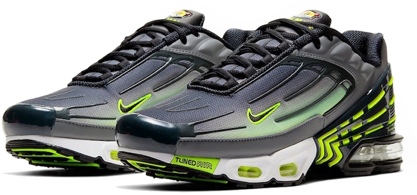 耐克Air Max Plus 3 '灰色电光' CD7005-002 Lookbook 耐克Air Max Plus 3 '灰色电光' CD7005-002