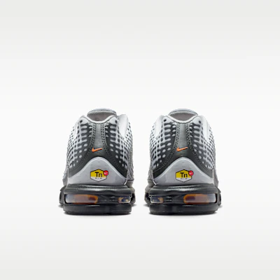 Nike Air Max Plus 7 Gris Claro/Gris Oscuro/Curry Intenso HQ2197-003 Details for Nike Air Max Plus 7 Gris Claro/Gris Oscuro/Curry Intenso HQ2197-003