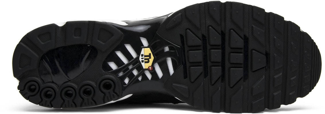 Nike Air Max Plus 97 'Hitam Putih' AH8143-001 Shop Nike Air Max Plus 97 'Hitam Putih' AH8143-001