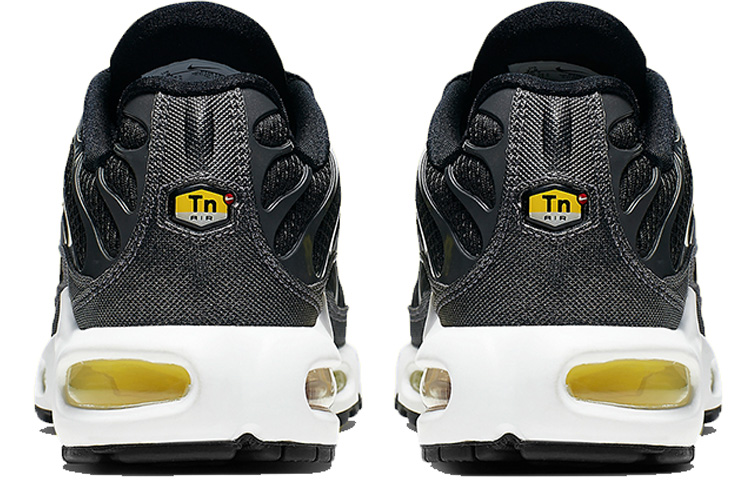 Shop 나이키 에어맥스 플러스 '블랙 액티브 옐로우' CN0142-001