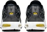 Shop 나이키 에어맥스 플러스 '블랙 액티브 옐로우' CN0142-001