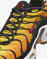 (JR) Nike Air Max Plus 'Negro Cerámico Brillante' CD0609-029 Sizing (JR) Nike Air Max Plus 'Negro Cerámico Brillante' CD0609-029