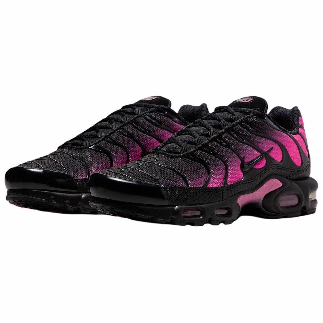 Lookbook Nike Air Max Plus 'Black Laser Fuchsia' DM0032-020