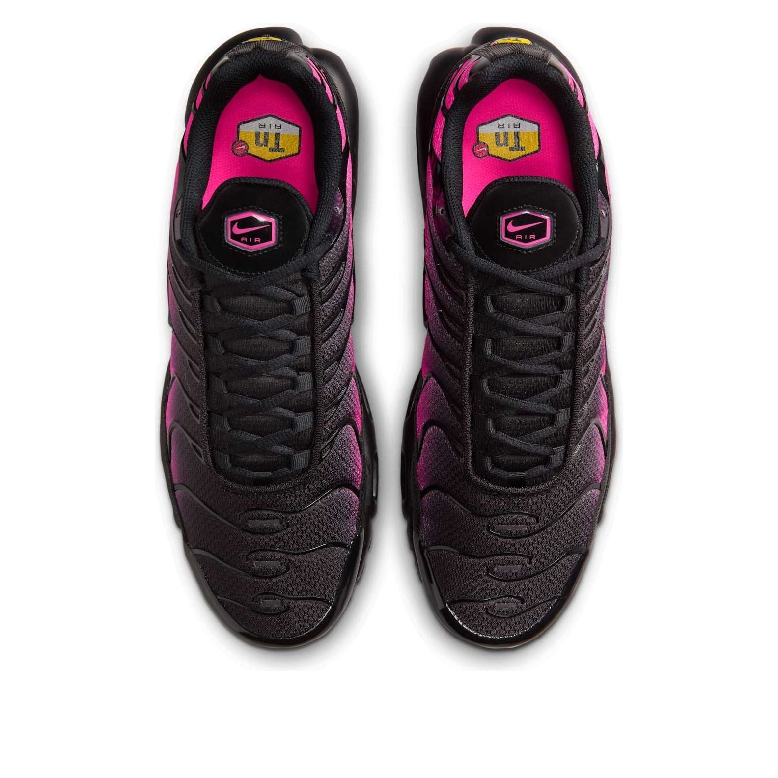 Lookbook Nike Air Max Plus 'Hitam Laser Fuchsia' DM0032-020