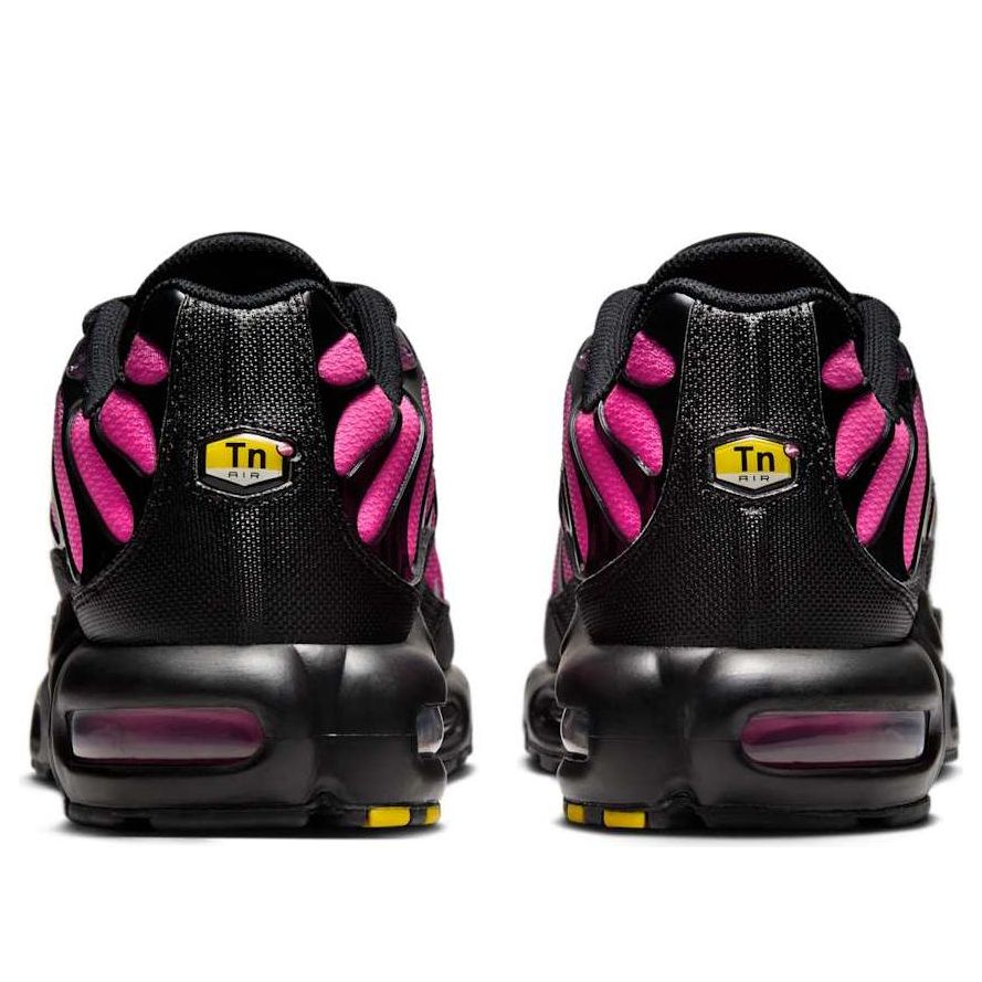 Shop Nike Air Max Plus 'Hitam Laser Fuchsia' DM0032-020