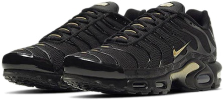 나이키 에어맥스 플러스 '블랙 메탈릭 골드' DC4118-001 Lookbook 나이키 에어맥스 플러스 '블랙 메탈릭 골드' DC4118-001