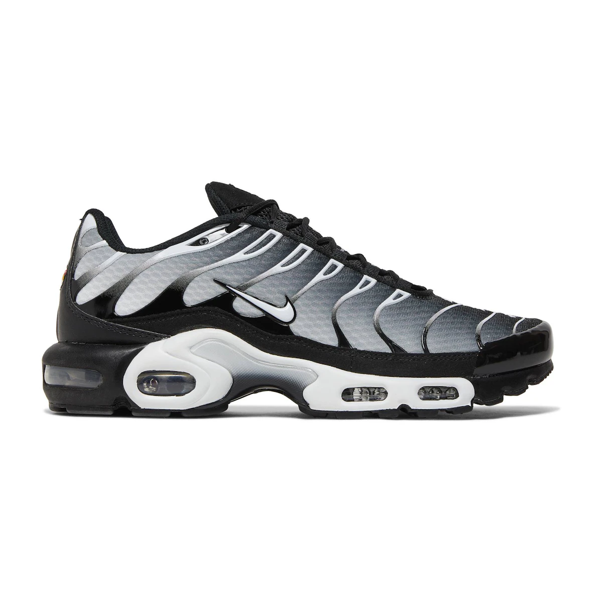 Nike Air Max Plus 'Hitam Perak Metalik' DM0032-003