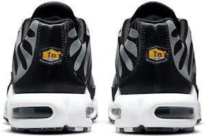 Nike Air Max Plus 'Hitam Perak Metalik' DM2466-001 Shop Nike Air Max Plus 'Hitam Perak Metalik' DM2466-001