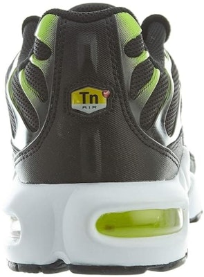 耐克Air Max Plus '黑伏特' 852630-037 Shop 耐克Air Max Plus '黑伏特' 852630-037
