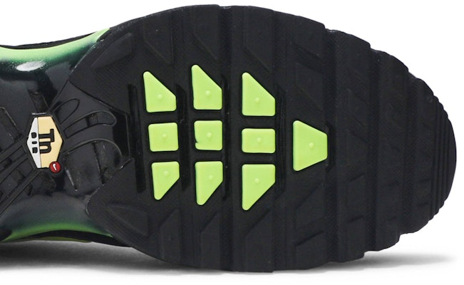 Nike Air Max Plus 'Hitam Volt' AJ2013-100 - Kasut Sukan Terkini Purchase Nike Air Max Plus 'Hitam Volt' AJ2013-100 - Kasut Sukan Terkini
