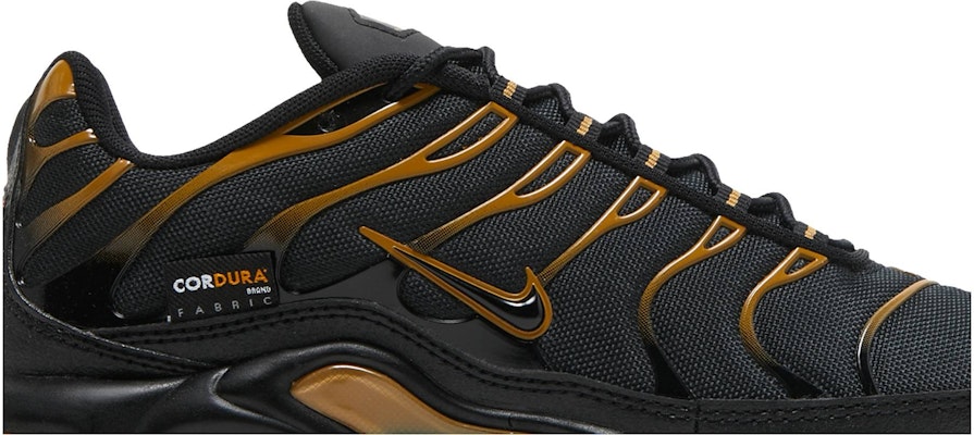 Black and gold tns nike hotsell
