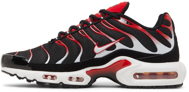 Nike Air Max Plus 'Negro/Blanco-Rojo Universidad' DM0032-004 Lookbook Nike Air Max Plus 'Negro/Blanco-Rojo Universidad' DM0032-004