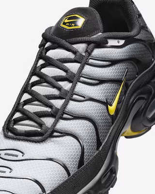 Nike Air Max Plus 'Hitam Kelabu Serigala' DM0032-012 Sizing Nike Air Max Plus 'Hitam Kelabu Serigala' DM0032-012