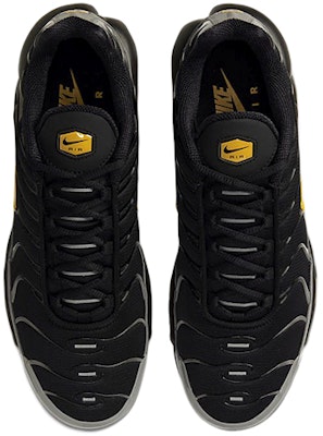 Nike Air Max Plus 低筒 跑步鞋 男款 黑黃 Shop Nike Air Max Plus 低筒 跑步鞋 男款 黑黃