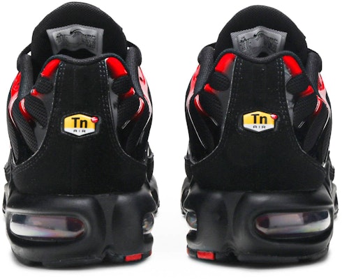 Nike Air Max Plus 'Bred' Lelaki Sneakers CU4864-001 Details for Nike Air Max Plus 'Bred' Lelaki Sneakers CU4864-001