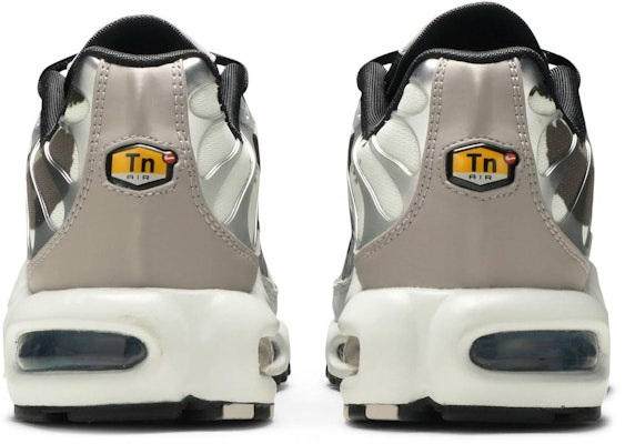Nike Air Max Plus 'Pincelada' CZ7553-002 Details for Nike Air Max Plus 'Pincelada' CZ7553-002