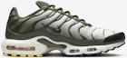 Lookbook Nike Air Max Plus 'Olive Gradient White' DM0032-300