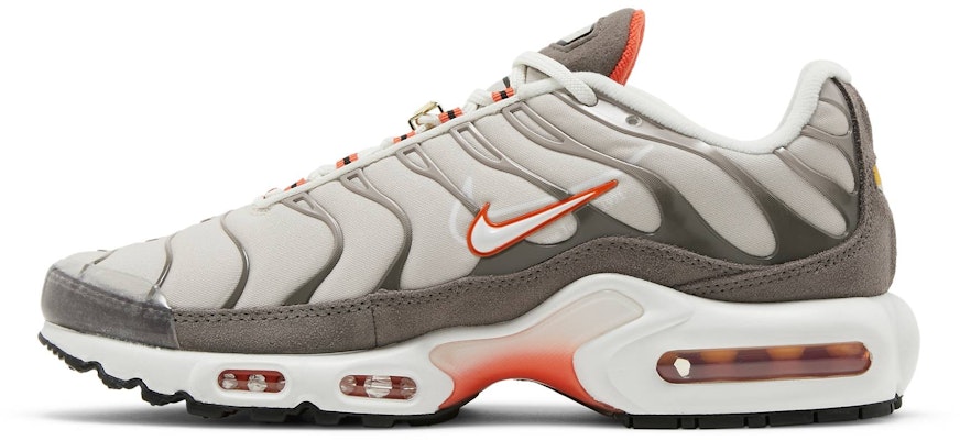 Nike Air Max Plus 'First Use' DB0681-200 Lookbook Nike Air Max Plus 'First Use' DB0681-200