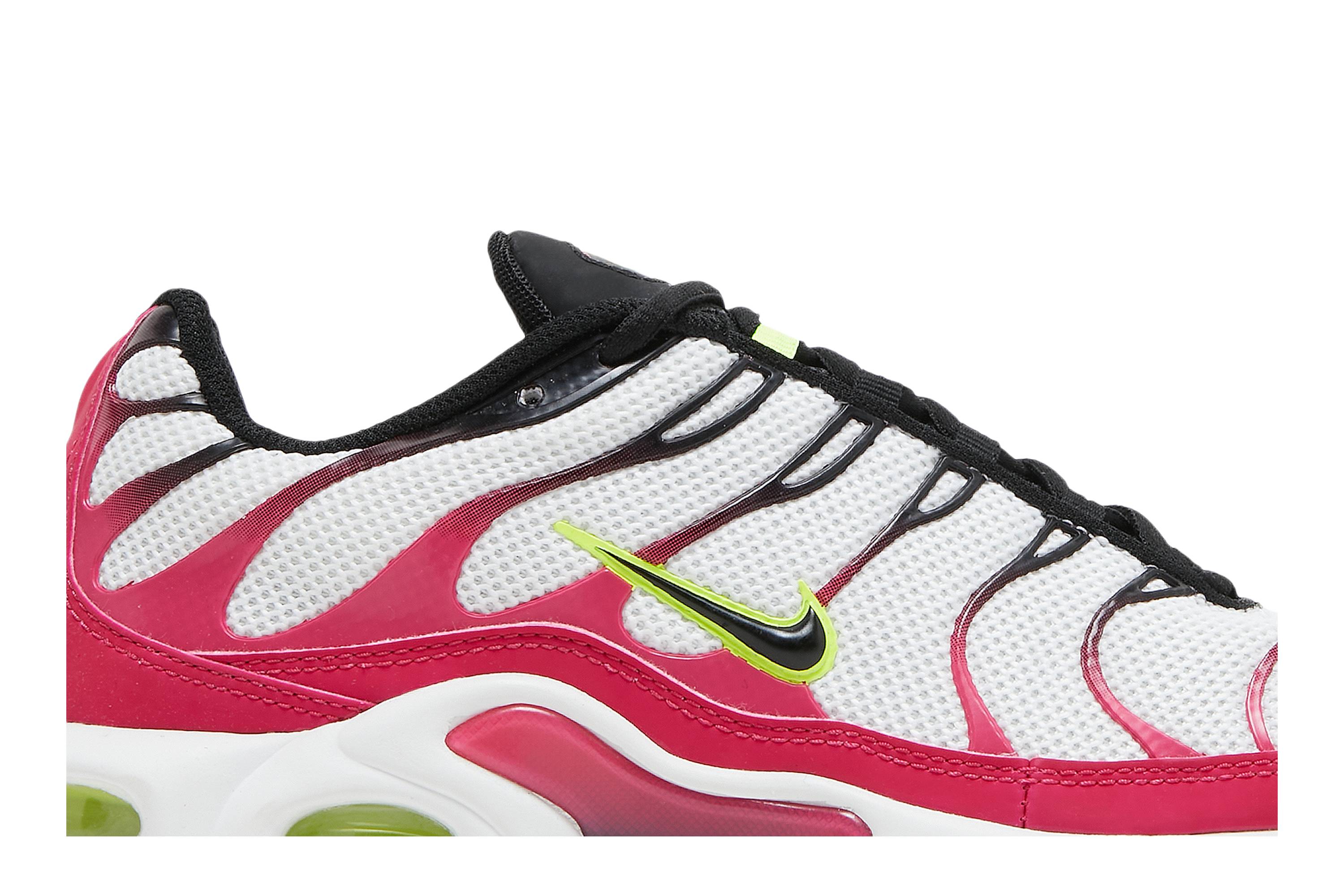 Order Nike Air Max Plus 復古休閒跑步鞋 白黑粉