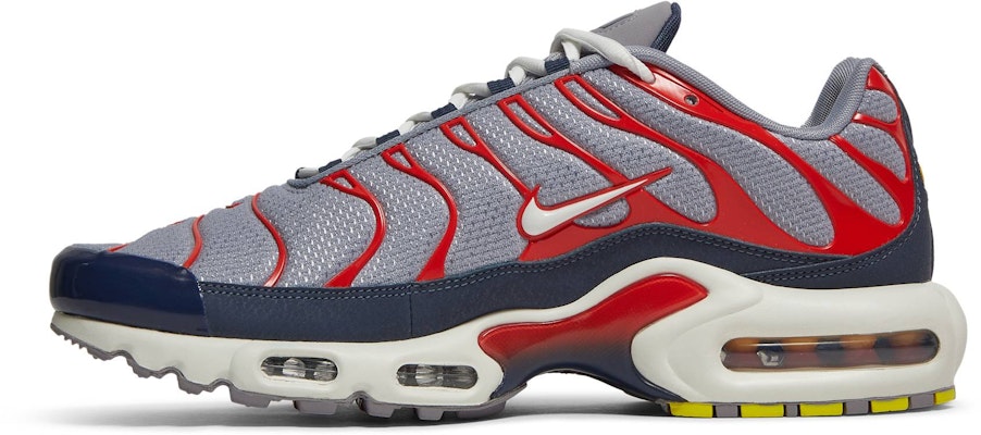 耐克Air Max Plus "灰色美国" DB0682-003 Lookbook 耐克Air Max Plus "灰色美国" DB0682-003
