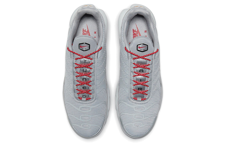 Shop 나이키 에어 맥스 플러스 '라이트 스모크 그레이 레드' DD7112-001