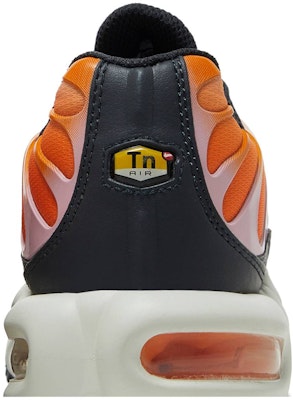 (W) Nike Air Max Plus 'Jingga Magma' FB8478-001 Sizing (W) Nike Air Max Plus 'Jingga Magma' FB8478-001
