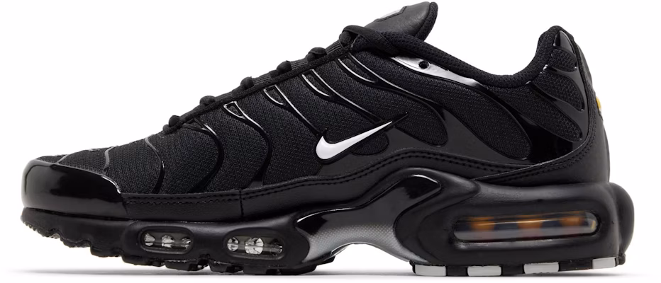Nike Air Max Plus 'Multi Swoosh - Hitam Merah Terang' FJ4224-001 Lookbook Nike Air Max Plus 'Multi Swoosh - Hitam Merah Terang' FJ4224-001