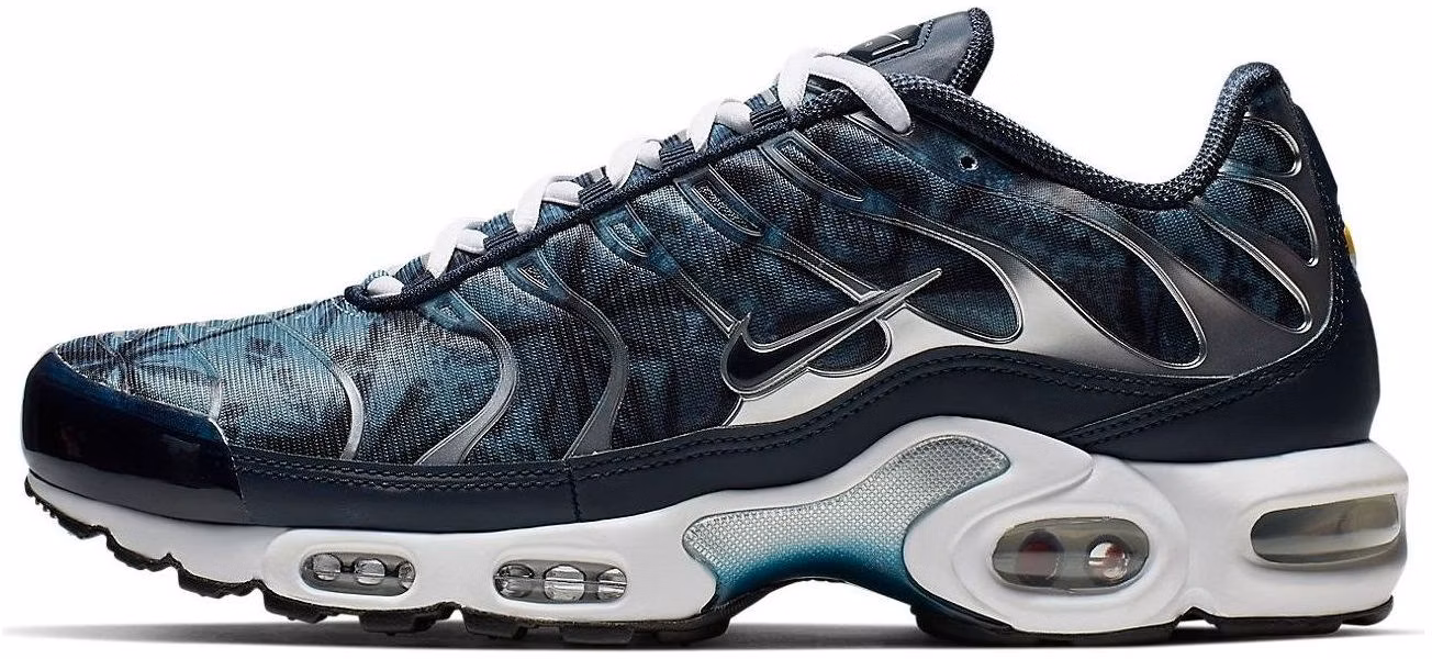 air-max-plus-palm-trees-blue