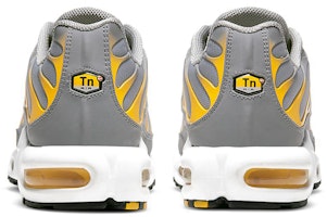 ナイキ エア マックス プラス "グレー/ダークサルファー" DD7111-001 Shop ナイキ エア マックス プラス "グレー/ダークサルファー" DD7111-001