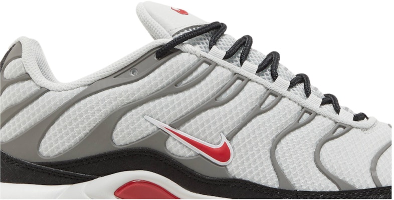 Nike Air Max Plus 'Photon Dust Particle Grey' DM0032-002 Order Nike Air Max Plus 'Photon Dust Particle Grey' DM0032-002