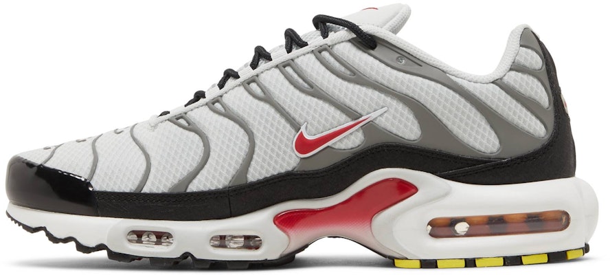 Nike Air Max Plus 'Photon Dust Particle Grey' DM0032-002 Lookbook Nike Air Max Plus 'Photon Dust Particle Grey' DM0032-002